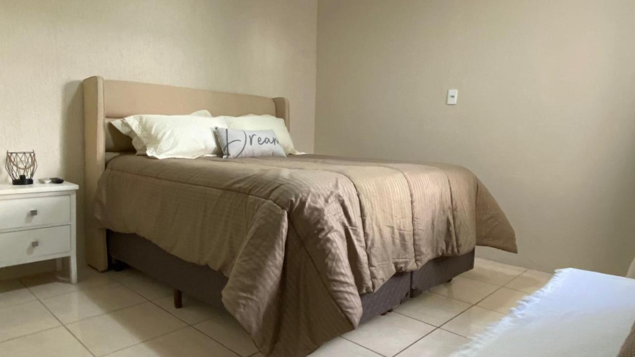 Casa De Praia Top! Beto Carrero, 500M Do Parque, Com Piscina E Sinuca, 1 Suite E 2 Quartos, 3Bwc, A 300M Da Praia, Churrasqueira E Estacionamento Privado Penha  Exterior photo